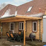 Dom wakacyjny Nice Home In Hojer With Wifi *