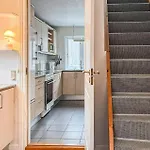 度假居 Pet Friendly In With Wifi Højer